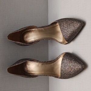 Bradley Mischka Belle size 7 1/2 M women's high heels glitter slivertone  shoes.